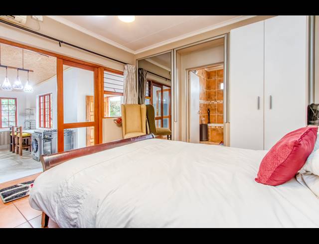 1 BEDROOM APARTMENT TO LET IN WOODMEAD